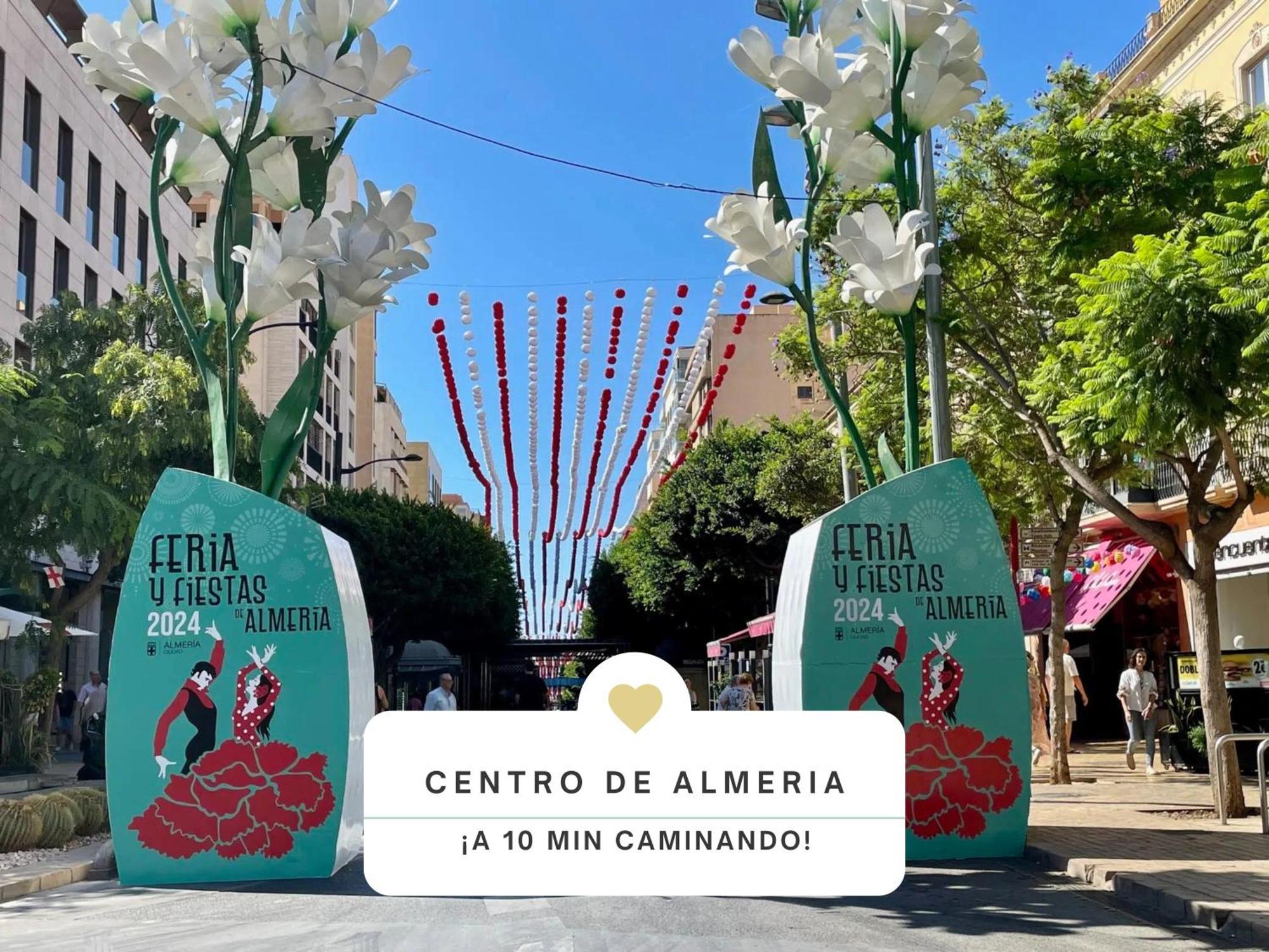 Acogedor Apartamento A 30 Metros De La Playa - Wifi - Smarttv Almería Eksteriør bilde
